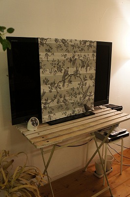 TV 013.jpg
